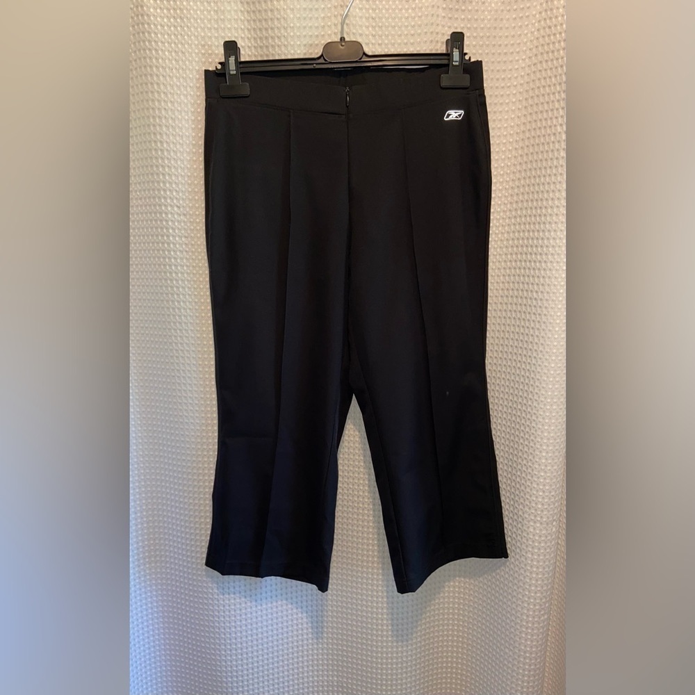 REEBOK‎ cropped black trouser capri pants size medium
